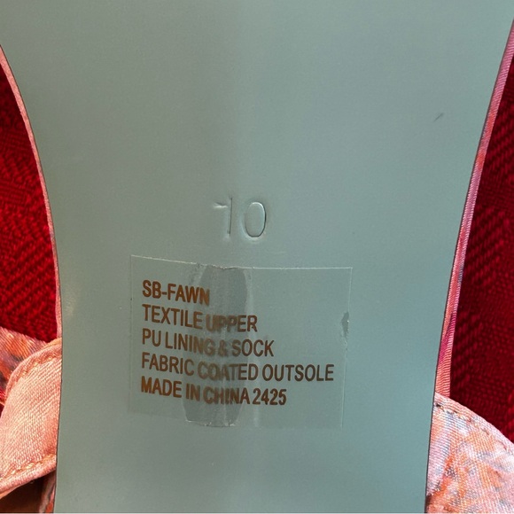 Betsey Johnson EUC Women’s Size 10 Fawn Mesh Bow Floral Heeled Sandals Pumps - Picture 4 of 7